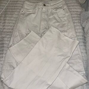 Zara Straight white jeans
